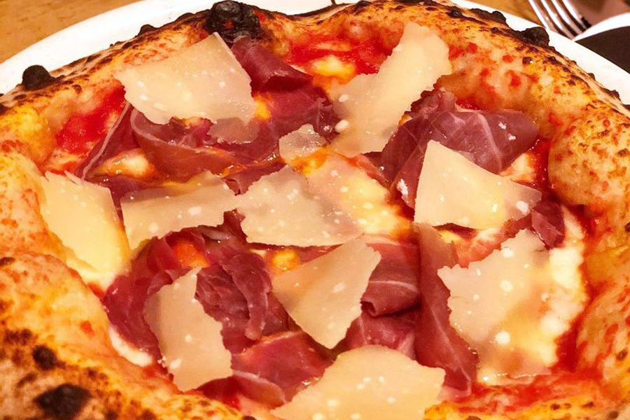 pizza-detail-galerie-desktop