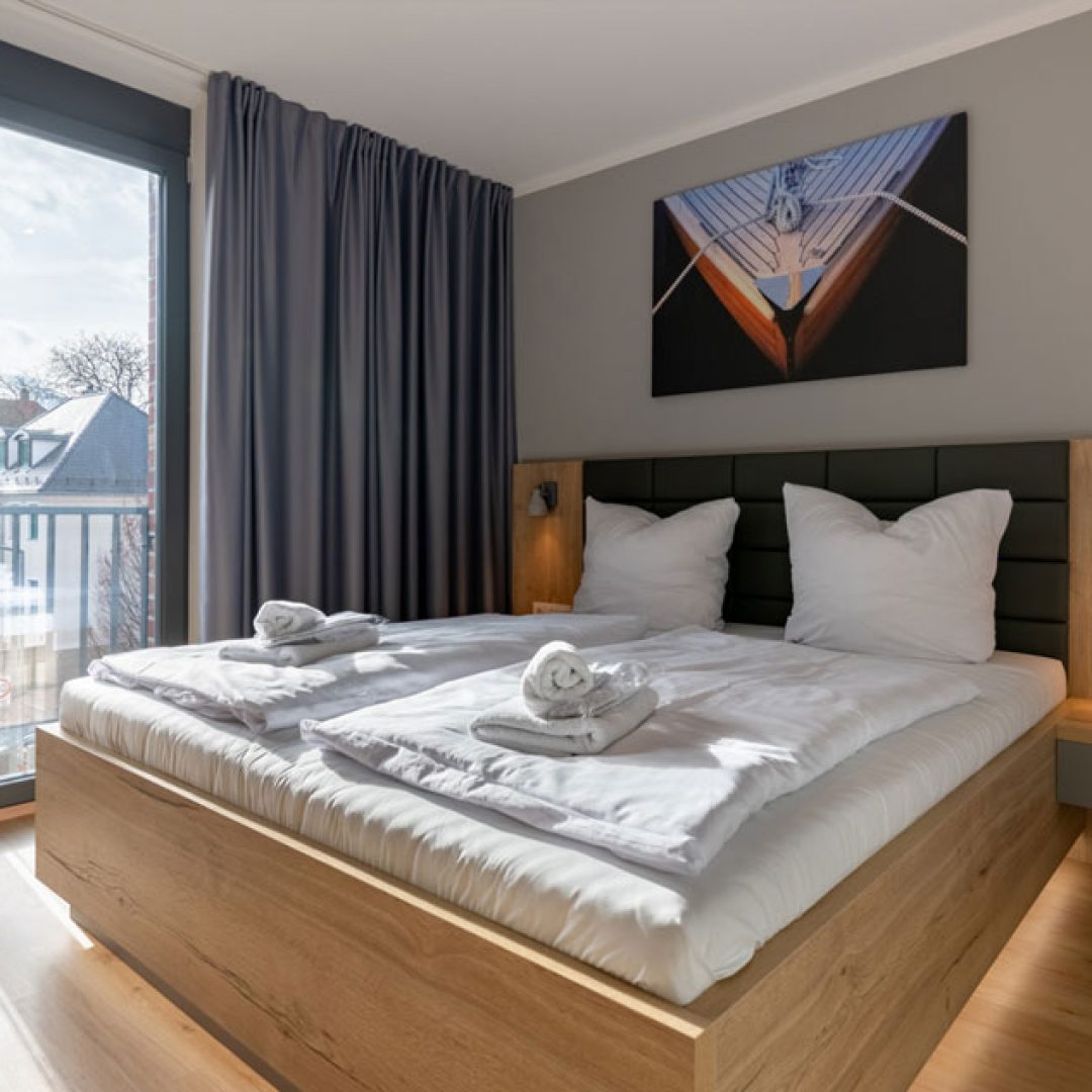 Schlafzimmer (Masterbedroom)