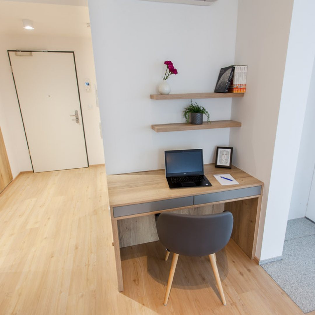 Premium 3-Zimmer Arbeitsplatz